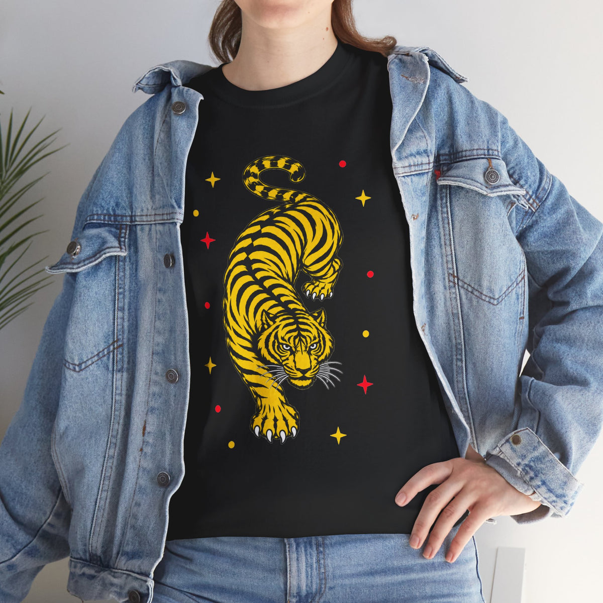 T-Shirt, Short Sleeve Boxy Crewneck - Yellow Tiger