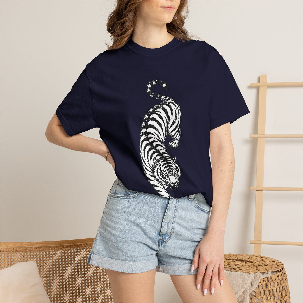 T-Shirt, Short Sleeve Boxy Crew Neck - Black & White Tiger